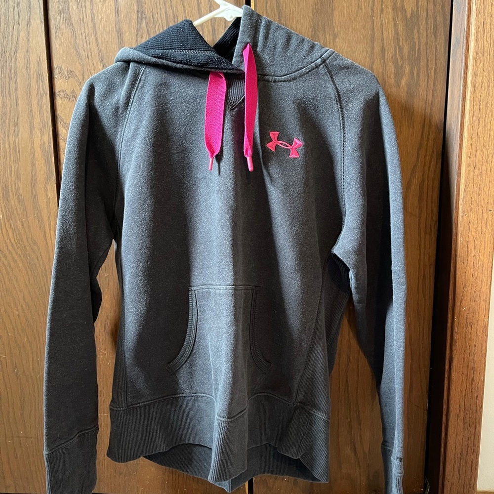 Under armor sweatshirt